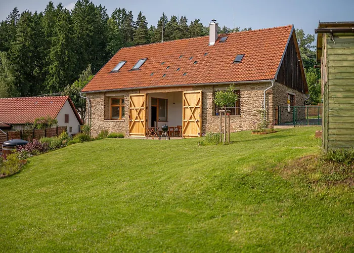 Stodola 63 *